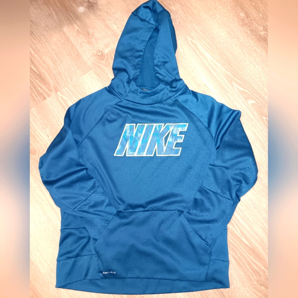 Youth XL Nike Therma Dri-Fit Hoodie